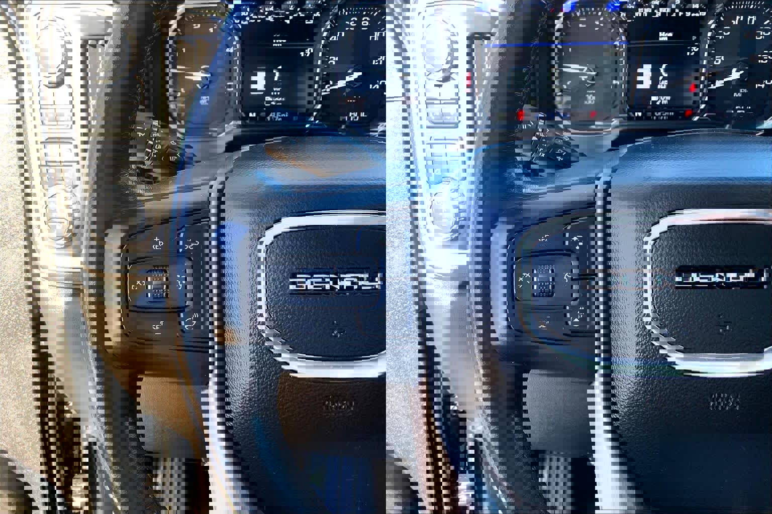 Used 2022 GMC Sierra 2500 Denali w/ Denali Black Diamond Edition image 23