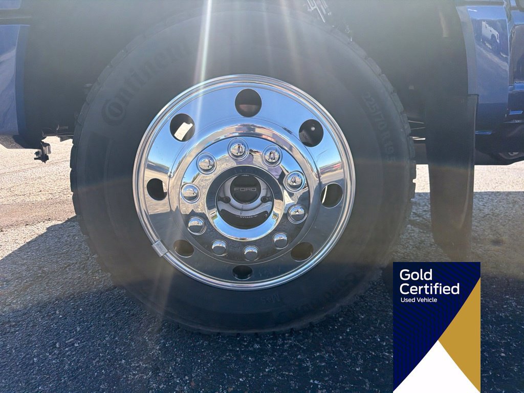 Certified 2026 Ford F450 Platinum w/ FX4 Off-Road Package AWD/4WD image 42