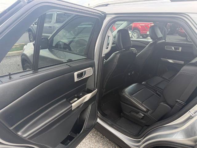 Certified 2021 Ford Explorer Limited w/ Equipment Group 301A AWD/4WD image 12