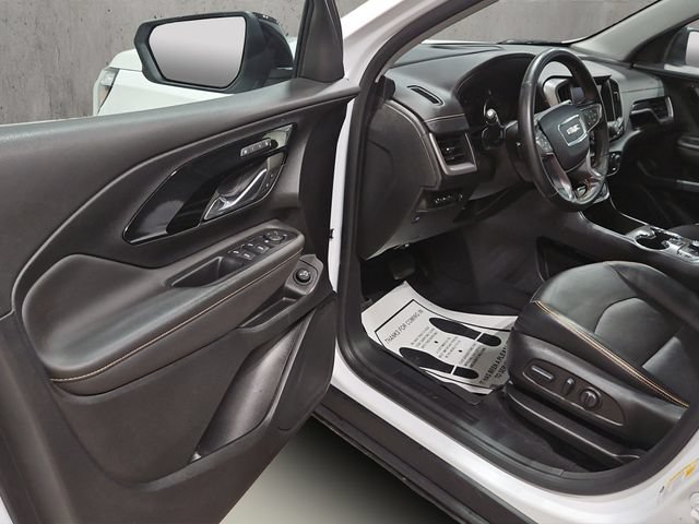 Used 2023 GMC Terrain AT4 w/ Tech Package AWD/4WD image 11