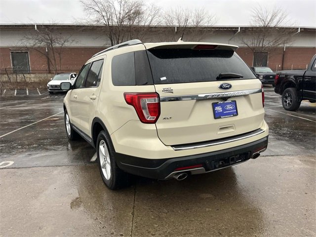 Certified 2018 Ford Explorer XLT w/ Equipment Group 202A image 5