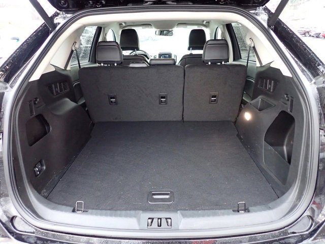 Certified 2024 Ford Edge SEL w/ Convenience Package image 10