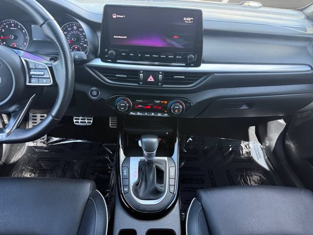 Used 2022 Kia Forte GT-Line w/ GT-Line Premium Package FWD image 4
