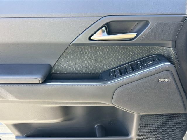 Used 2024 Lexus GX 550 AWD/4WD image 30