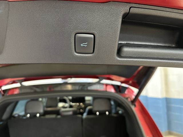 Certified 2025 Ford Escape ST-Line Elite image 17