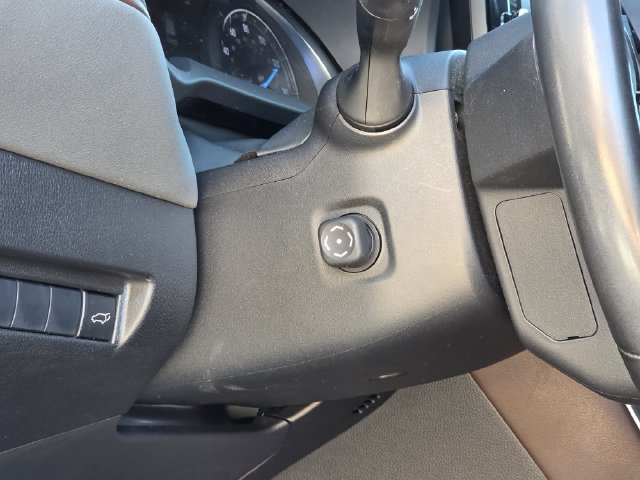 Used 2021 Toyota Venza XLE AWD/4WD image 22