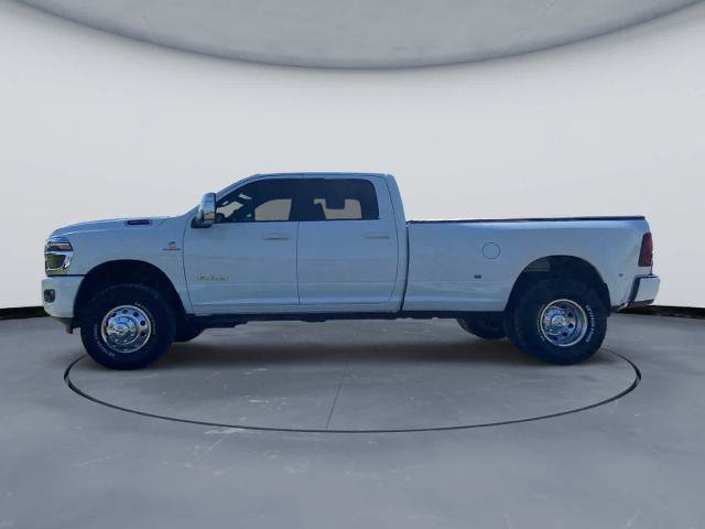 Used 2025 RAM 3500 Laramie AWD/4WD image 9