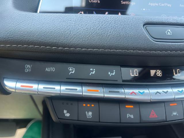 Used 2020 Cadillac XT4 Premium Luxury AWD/4WD image 31