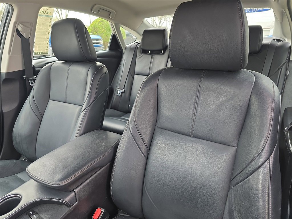 Used 2018 Toyota Avalon XLE image 20