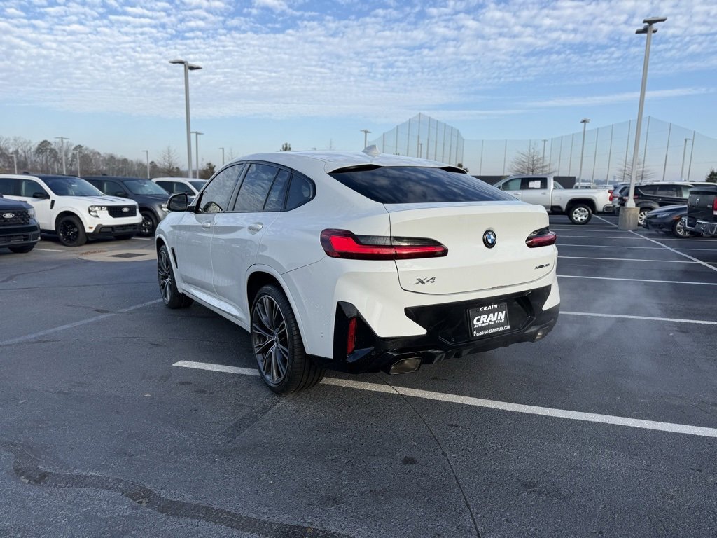Used 2023 BMW X4 xDrive30i w/ M Sport Package image 3