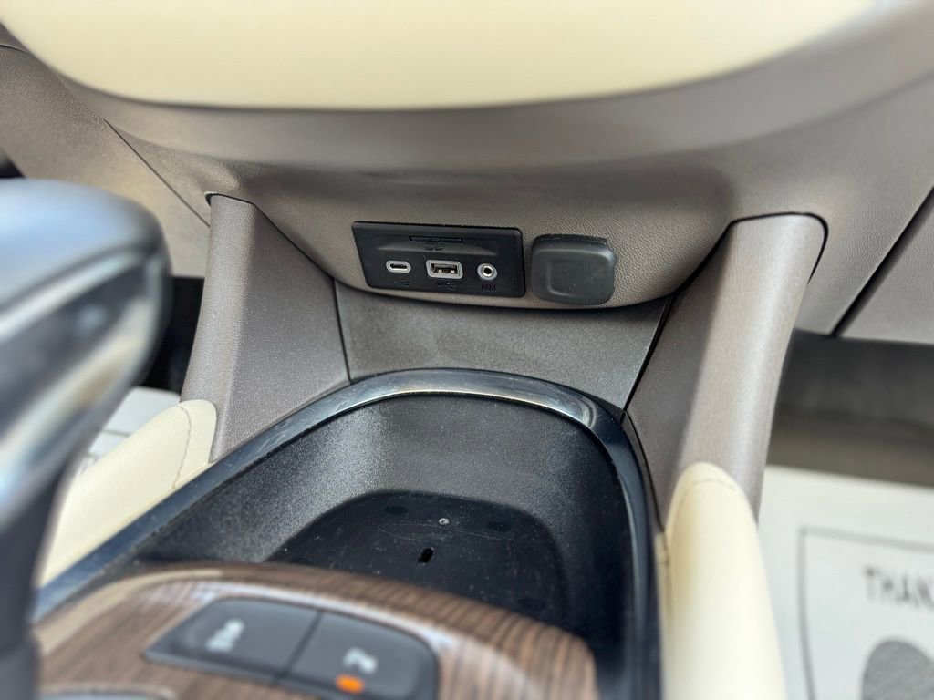 Used 2024 Chevrolet Malibu LT FWD image 25