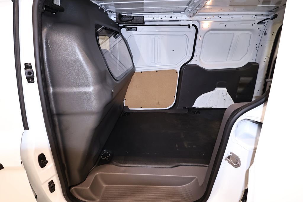 Certified 2023 Ford Transit Connect XLT FWD image 14