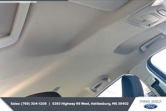 Certified 2019 Ford Escape S image 16