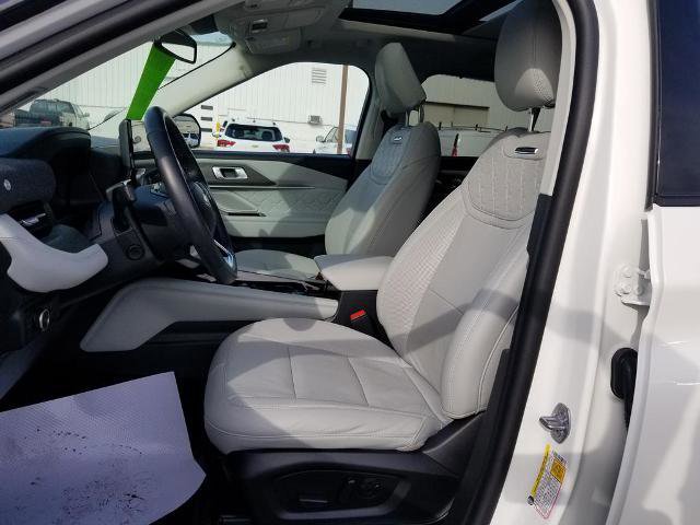 Certified 2025 Ford Explorer Platinum w/ Ultimate Package image 12