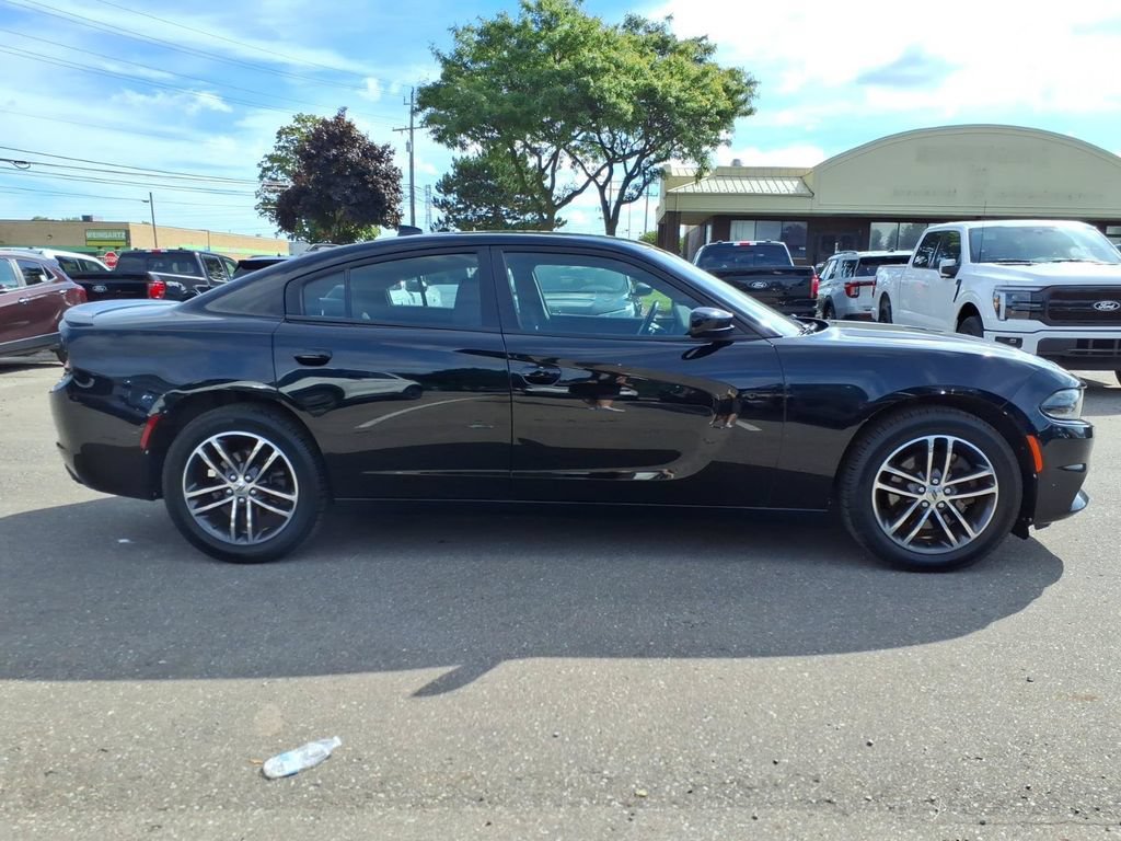 Used 2019 Dodge Charger SXT w/ Driver Confidence Group AWD/4WD image 6