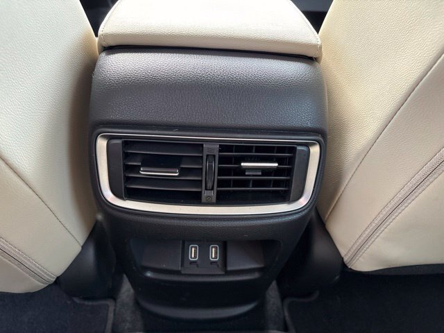 Used 2019 Honda CR-V Touring image 6