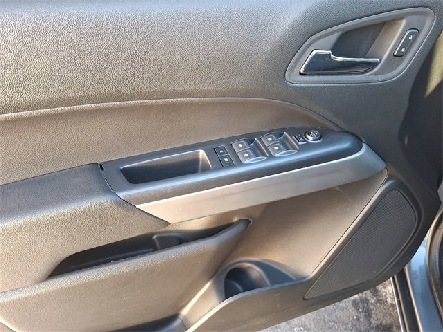 Used 2022 Chevrolet Colorado LT w/ LT Convenience Package image 12