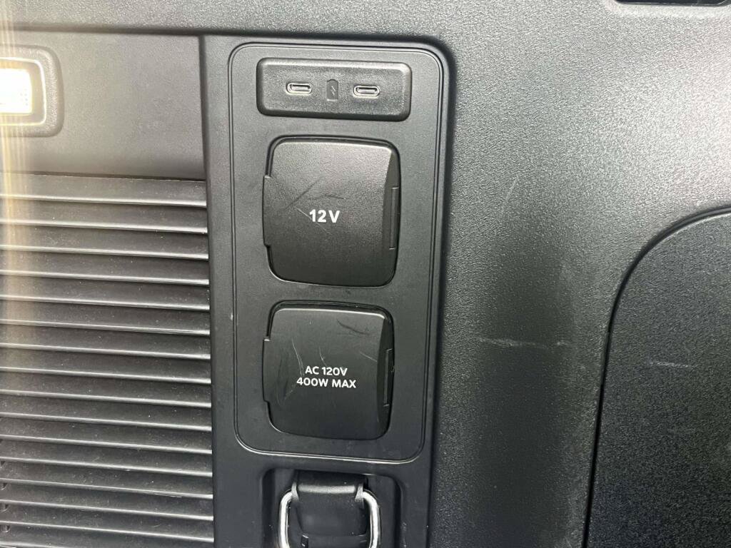 Certified 2025 Ford Expedition Platinum AWD/4WD image 23