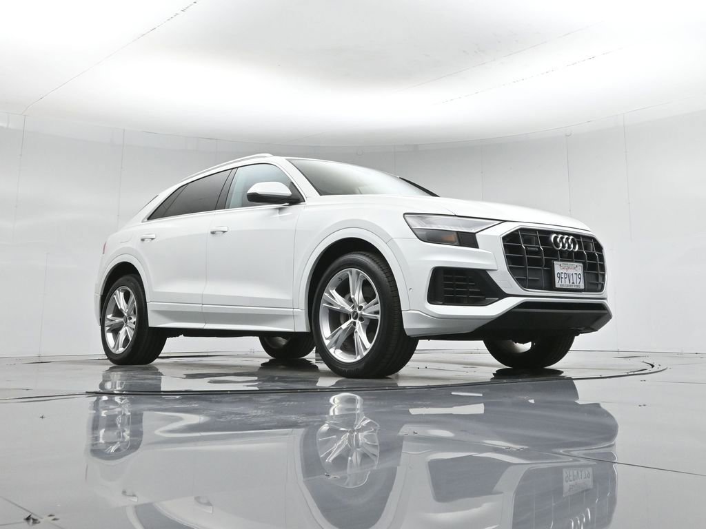 Used 2023 Audi Q8 Premium Plus image 5