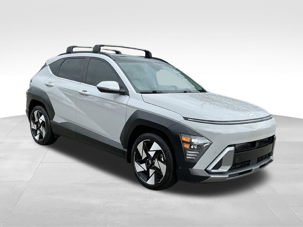 Used 2025 Hyundai Kona Limited FWD image 10