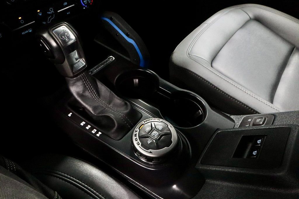 Certified 2024 Ford Bronco Black Diamond image 25