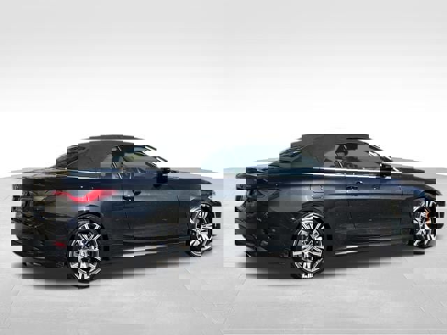 Used 2021 BMW 430i Convertible image 5