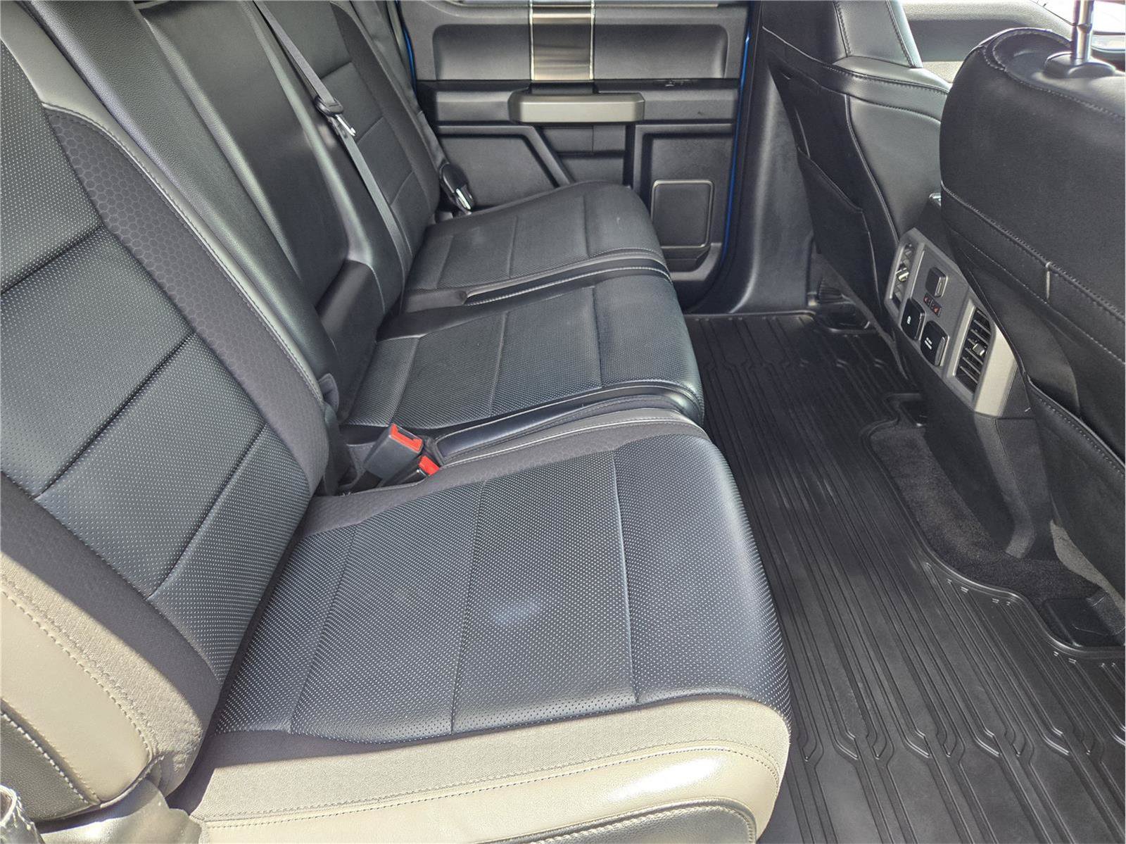 Certified 2019 Ford F150 Raptor w/ Equipment Group 802A Luxury AWD/4WD image 30