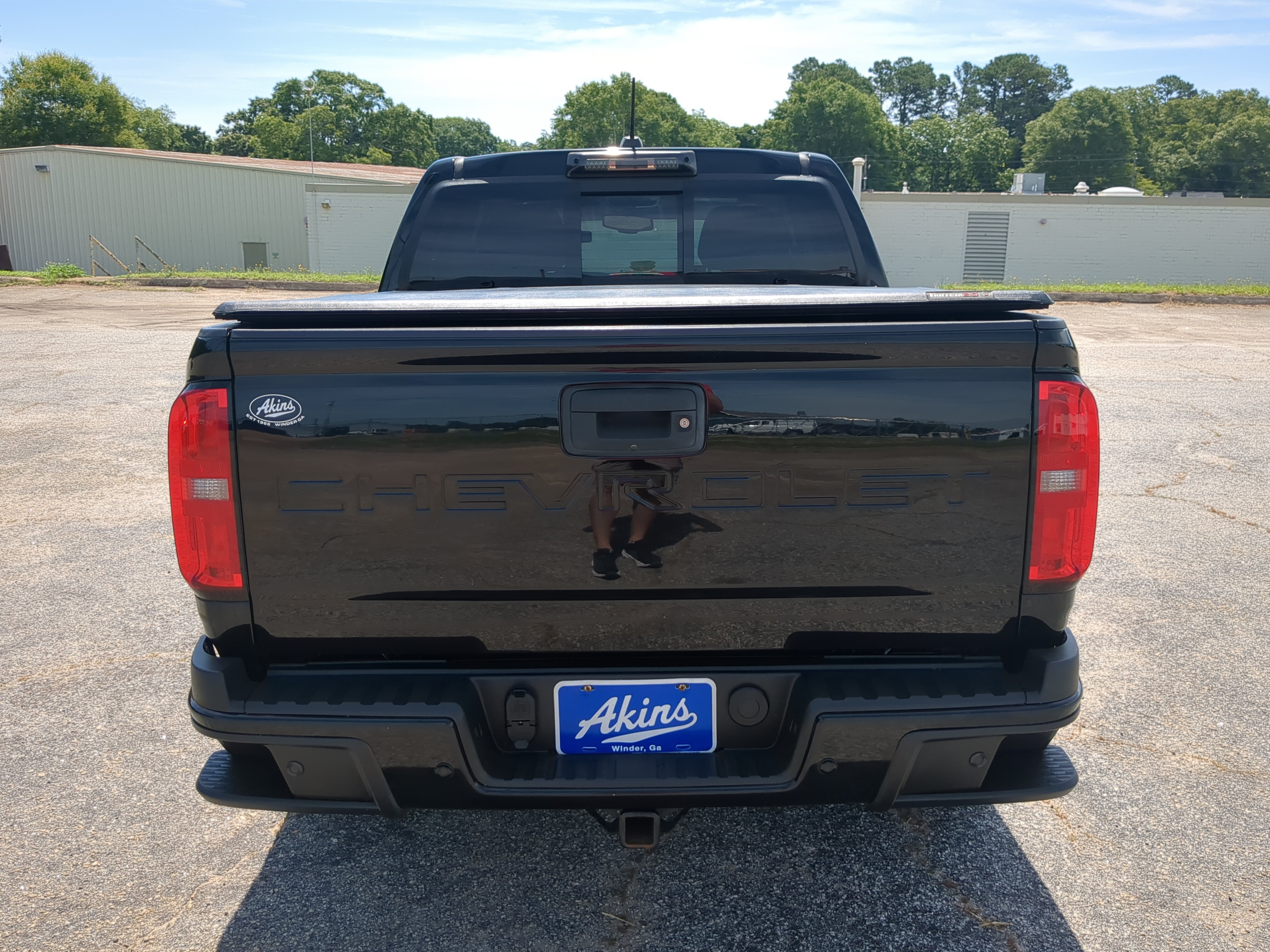Used 2021 Chevrolet Colorado Z71 w/ Z71 Midnight Edition AWD/4WD image 4