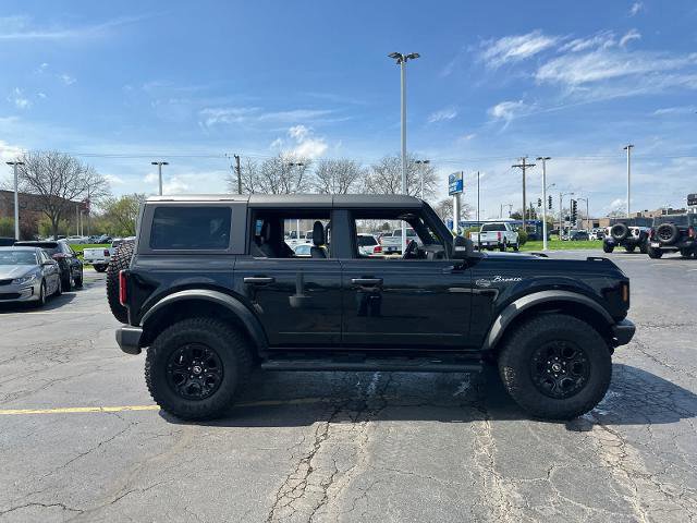 Certified 2022 Ford Bronco Wildtrak AWD/4WD image 8