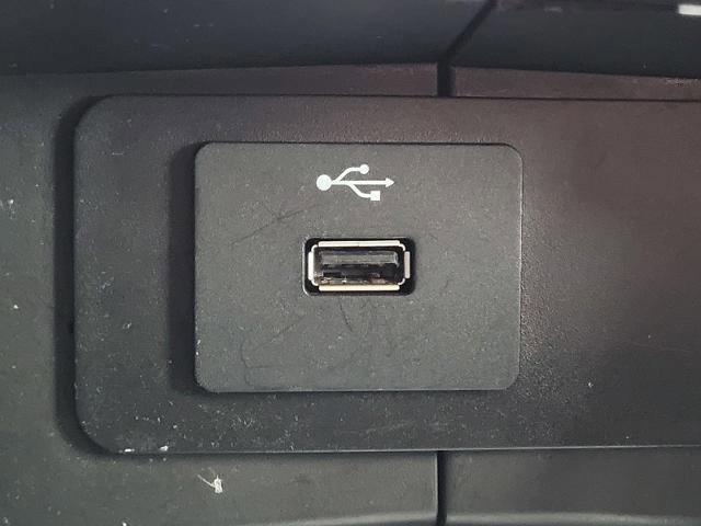 Certified 2018 Ford Fusion Energi SE image 17