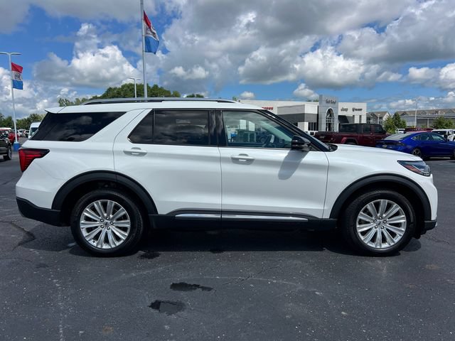 Certified 2025 Ford Explorer Platinum w/ LUX Leather Package AWD/4WD image 9