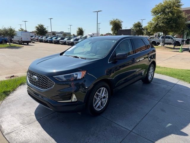 Certified 2023 Ford Edge SEL w/ Convenience Package AWD/4WD image 3