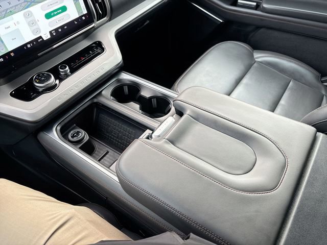 Certified 2025 Ford Expedition Max Active image 29