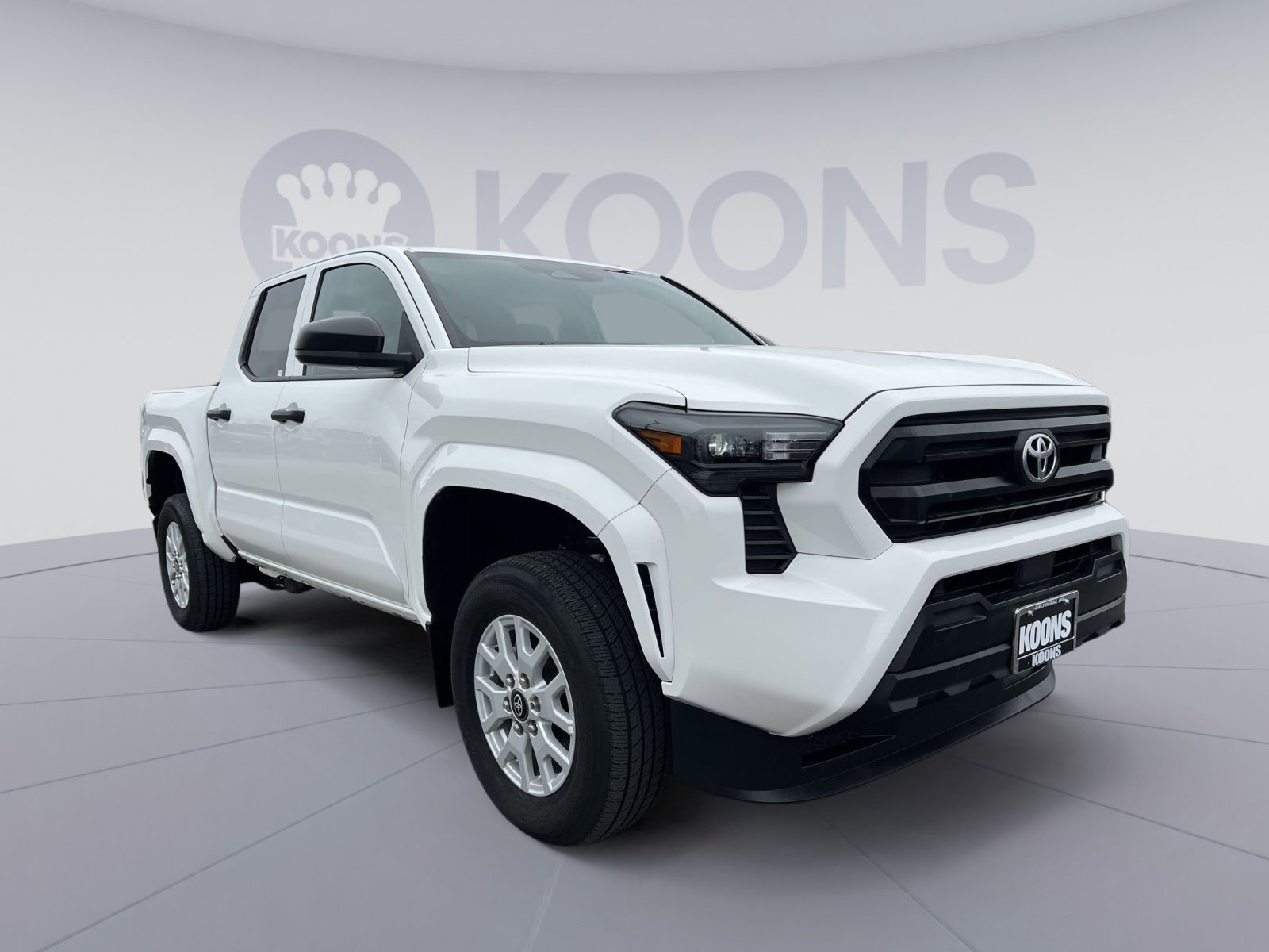 Used 2024 Toyota Tacoma SR RWD image 18