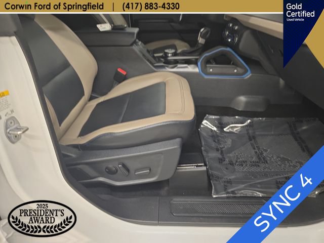 Certified 2024 Ford Bronco Wildtrak AWD/4WD image 12