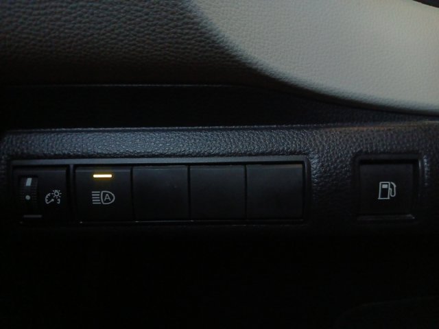 Used 2022 Toyota Corolla LE FWD image 11