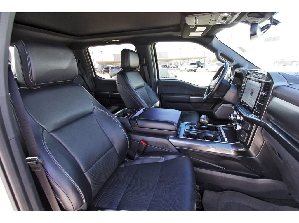 Certified 2022 Ford F150 Lariat w/ Equipment Group 502A High image 24