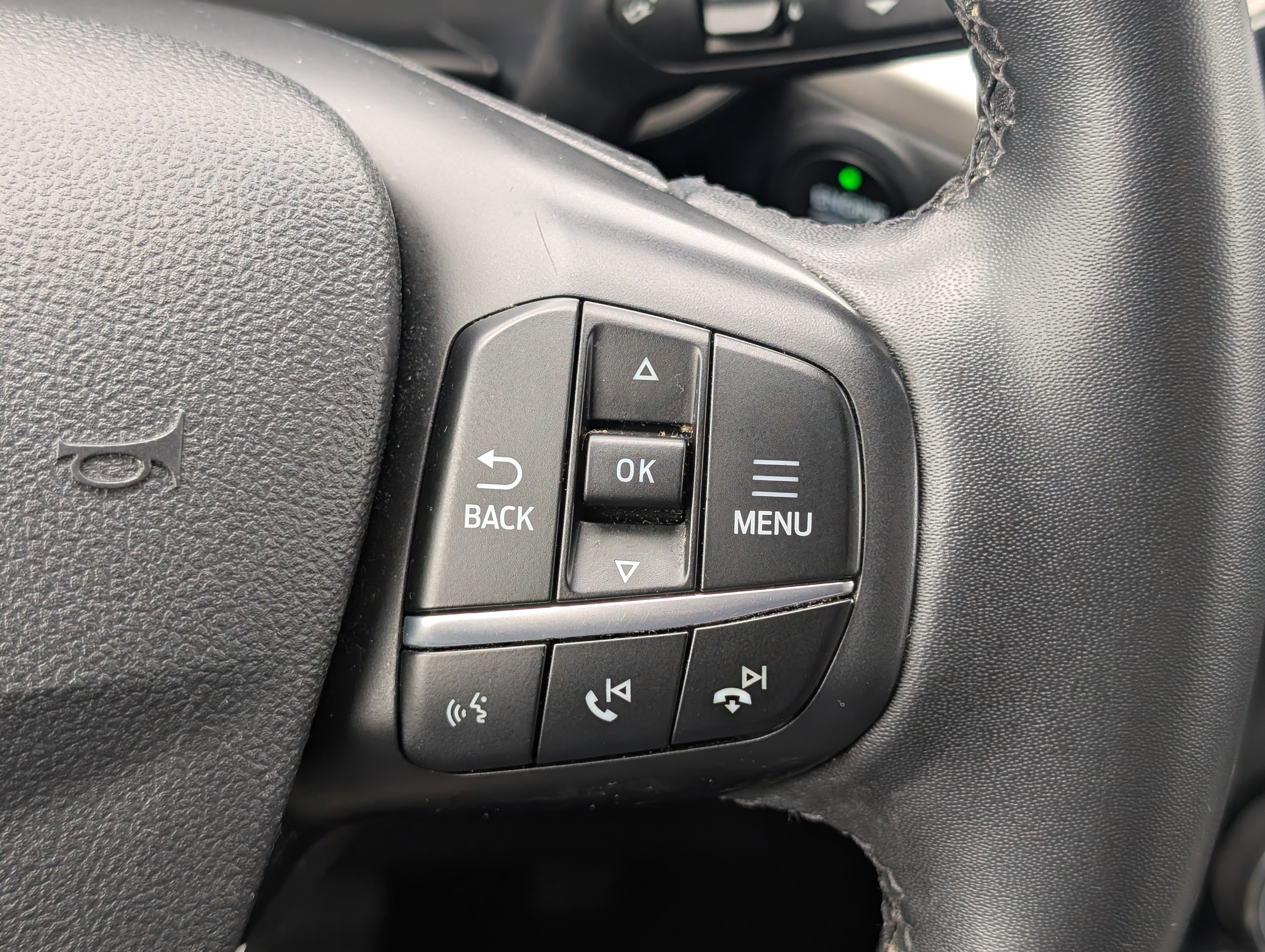 Certified 2022 Ford Escape SE w/ Convenience Package image 24