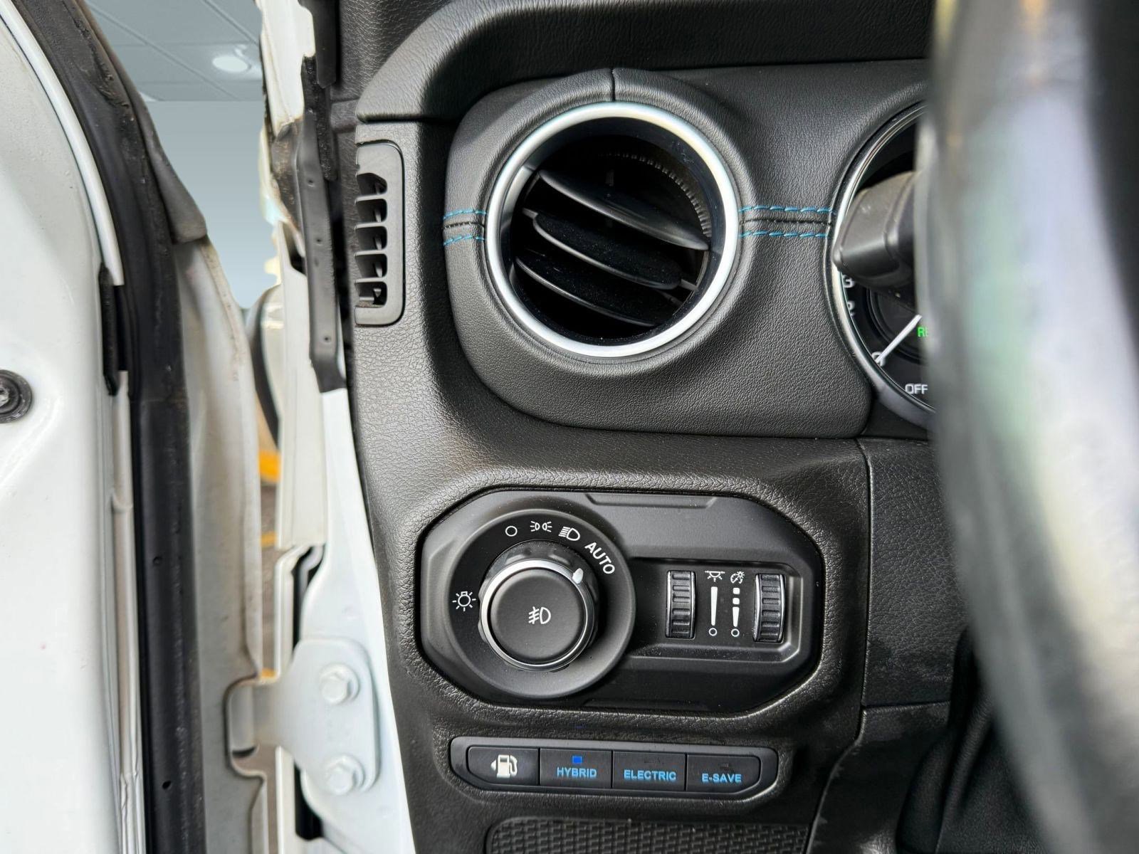 Used 2021 Jeep Wrangler Unlimited Rubicon 4xe w/ Steel Bumper Group image 25