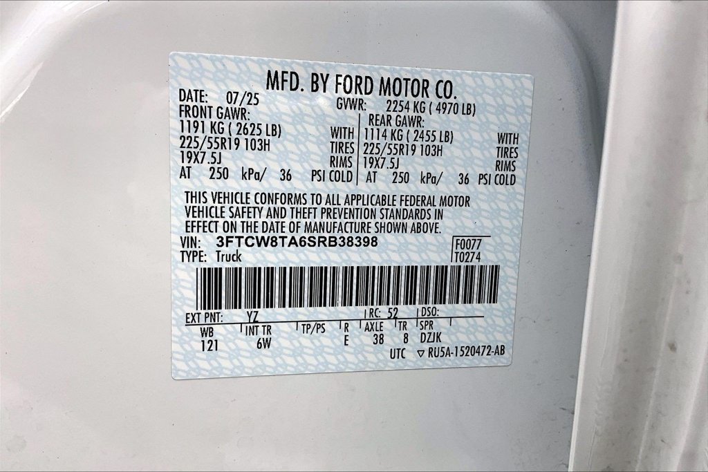 Certified 2025 Ford Maverick Lobo AWD/4WD image 36