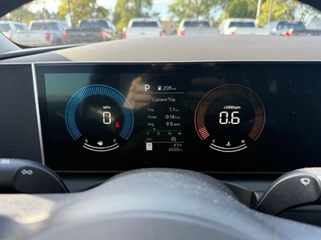 Used 2025 Hyundai Tucson SEL AWD/4WD image 16
