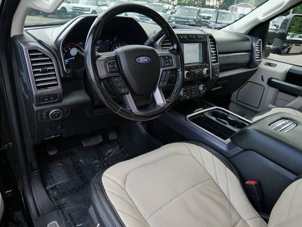 Certified 2021 Ford F350 Limited AWD/4WD image 3
