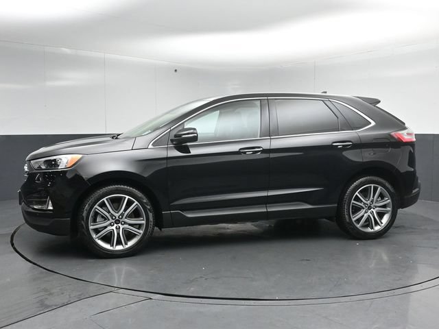 Certified 2024 Ford Edge Titanium AWD/4WD image 4