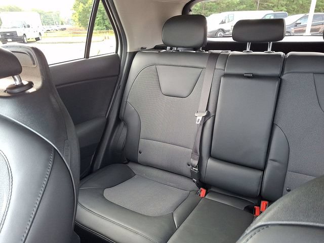 Used 2023 Kia Niro EX FWD image 12