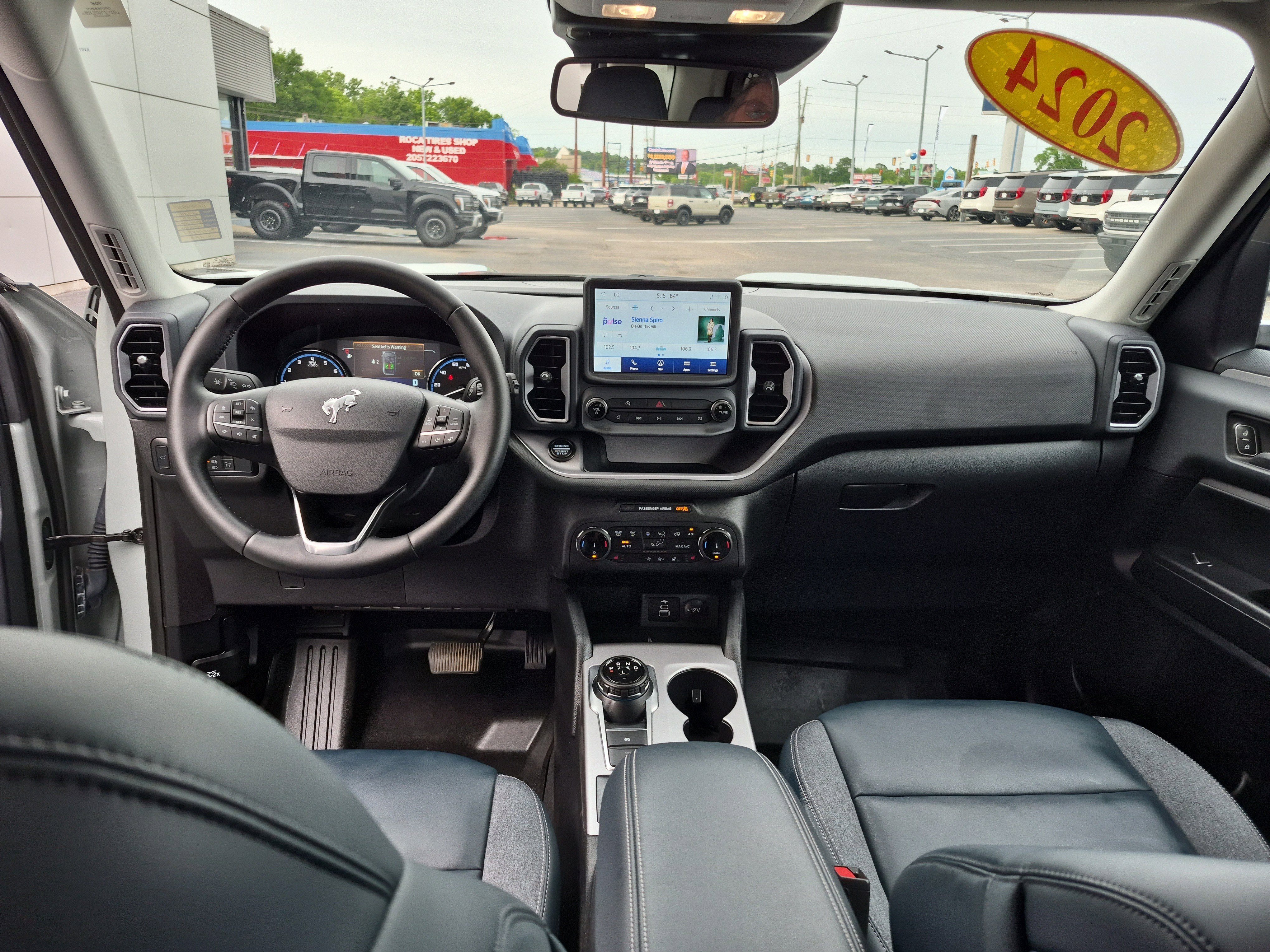 Certified 2024 Ford Bronco Sport Outer Banks w/ Tech Package AWD/4WD image 21