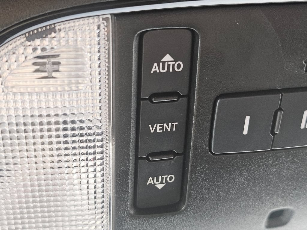 Used 2023 Dodge Durango GT RWD image 12
