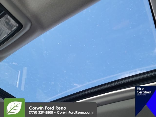 Used 2022 Toyota 4Runner SR5 Premium w/ Moonroof Package AWD/4WD image 15