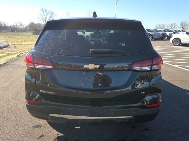 Used 2024 Chevrolet Equinox LT image 3