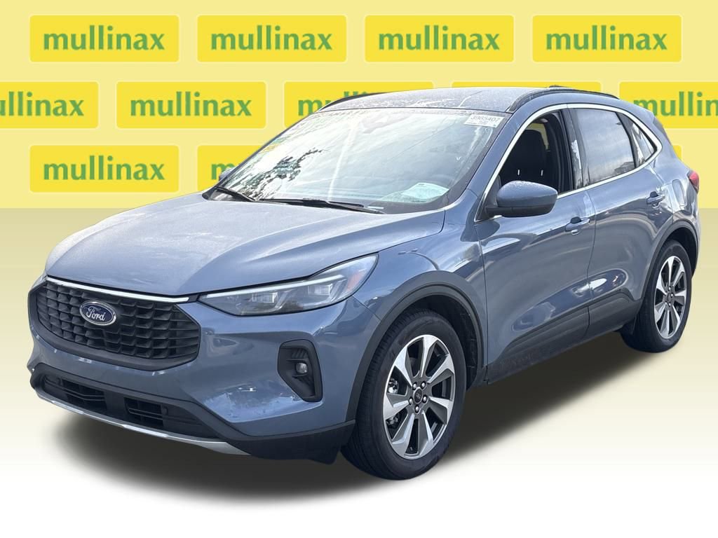 Certified 2025 Ford Escape Platinum image 6