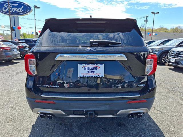 Certified 2020 Ford Explorer Platinum w/ Premium Technology Package AWD/4WD image 29